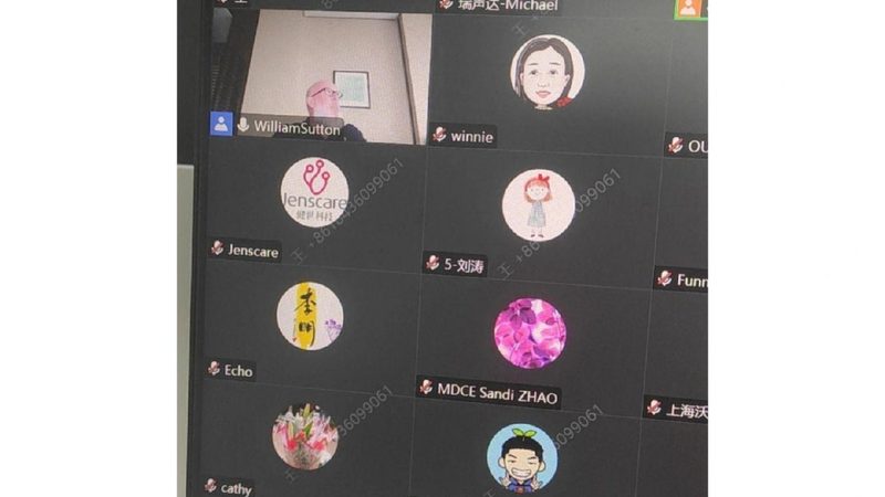 轮椅轮胎：实心与充气，哪种更适合您？**